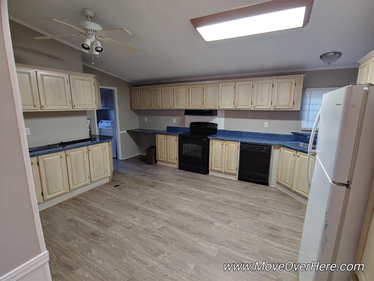 402 Country Walk Ln #1 - Photo 5 of 21