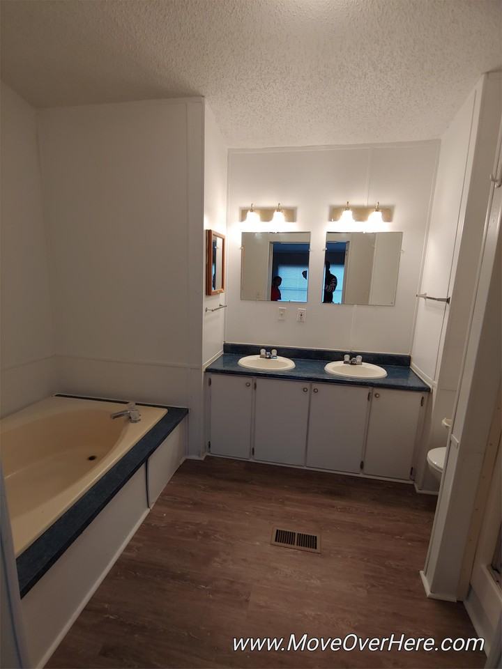 402 Country Walk Ln #1 - Photo 7 of 21