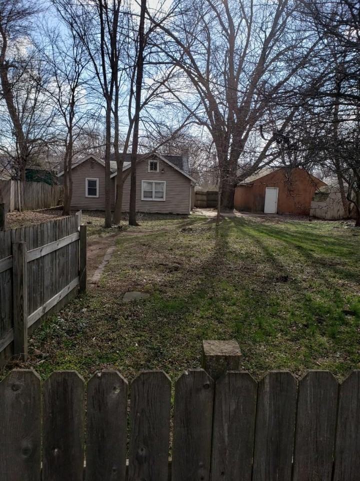 829 Fulton Ave #1 - Photo 2 of 8