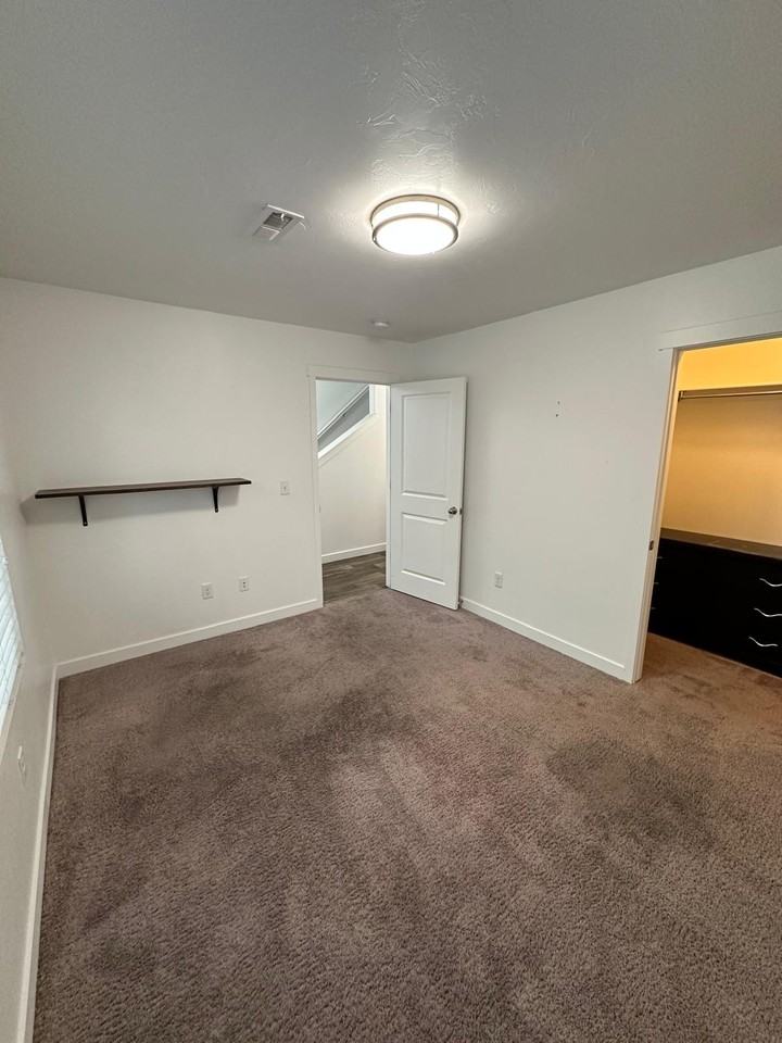 14732 S Rising Star Way - Photo 4 of 24