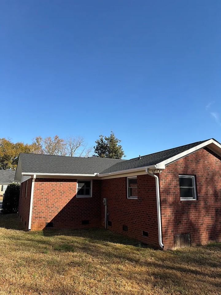 503 Lucky Ct - Photo 2 of 14