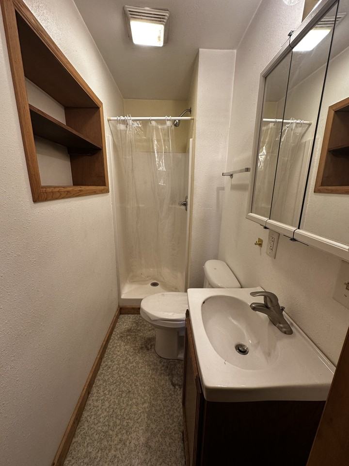 1205 Jackson St #1205 - Photo 4 of 7