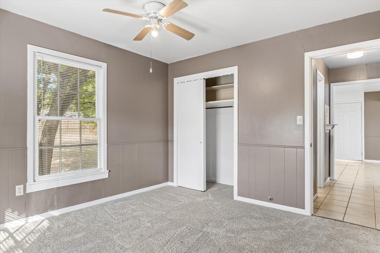 209 N Richardson St #1 - Photo 7 of 11