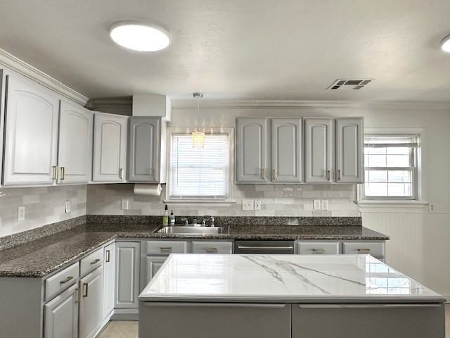 3615 N Westmont St #1 - Photo 4 of 13