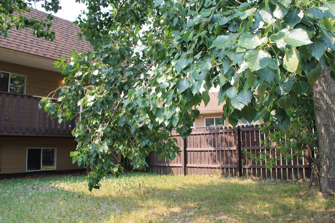 Loran Townhomes - Photo 3 of 13