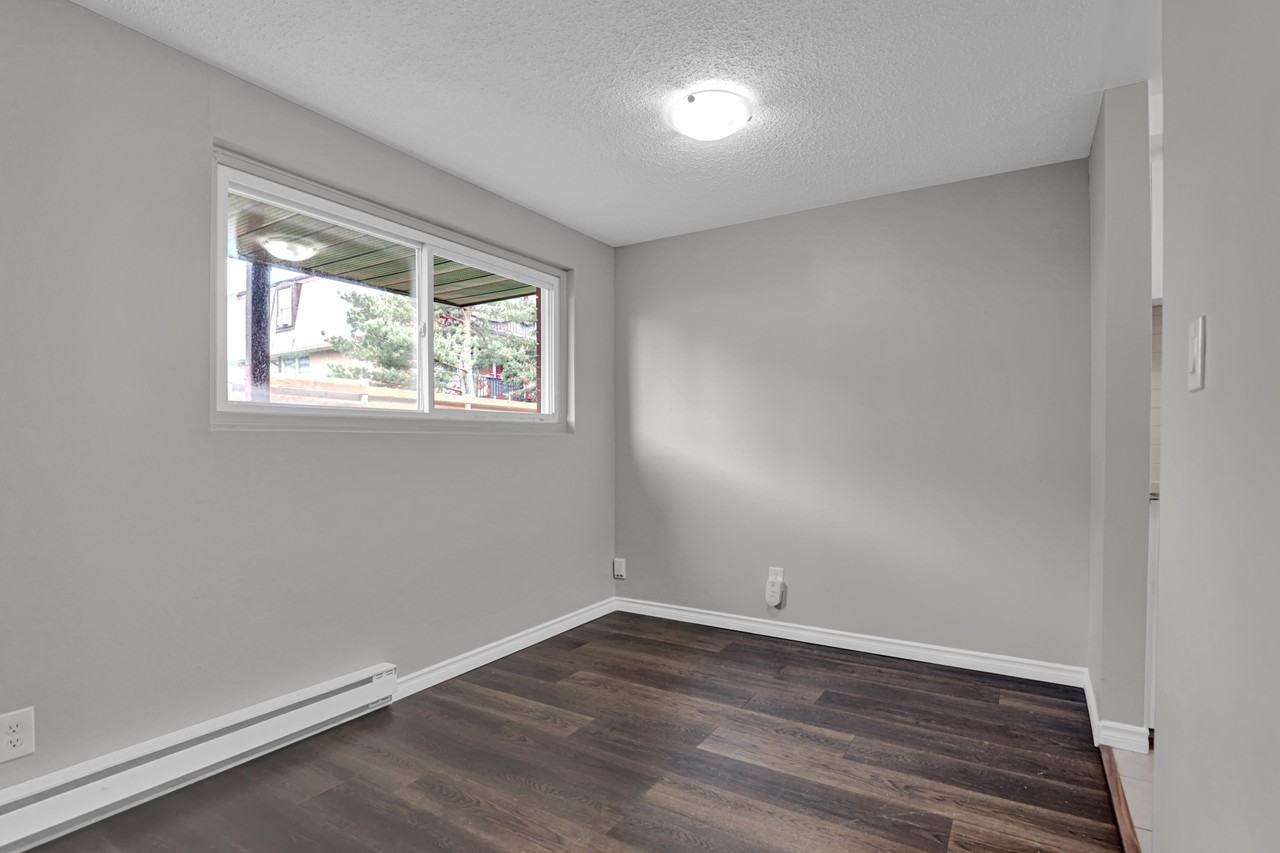 24 Union Street - Photo 5 of 19