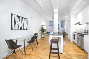 featured image of 4521 Rue Clark