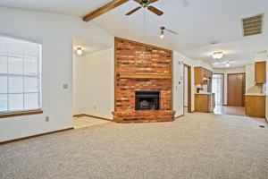featured image of 8910 Oak Valley Dr #1