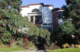 featured image of 1775 10th Ave W