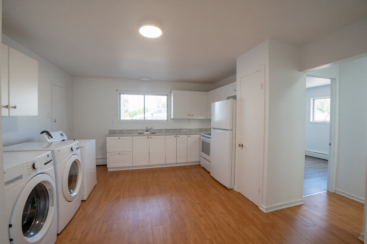 45 Boulevard Fortin - Photo 2 of 8