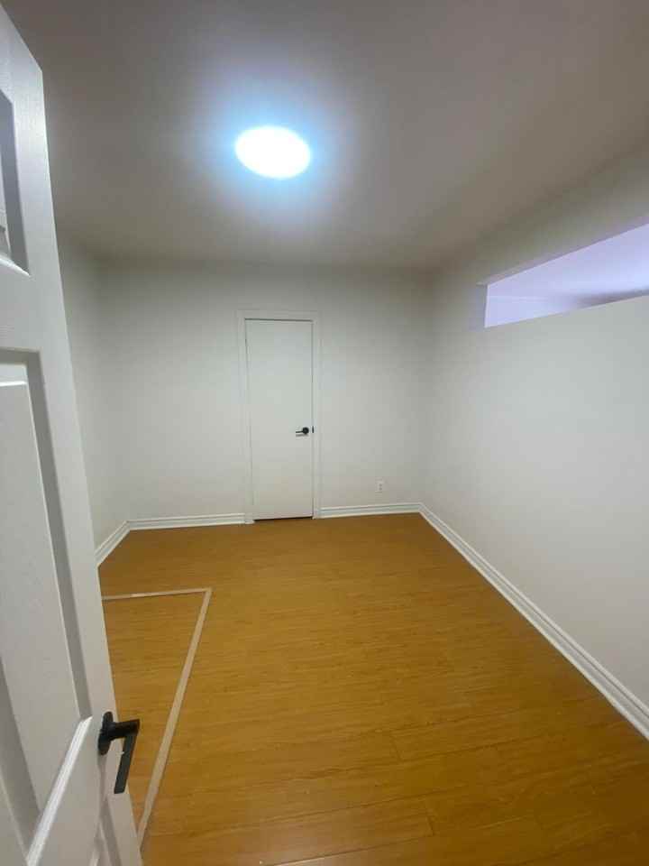 8191 Bloomfield - Photo 5 of 20