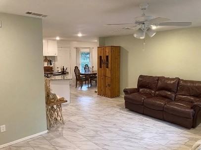 211 Davidson Dr #1 - Photo 3 of 17