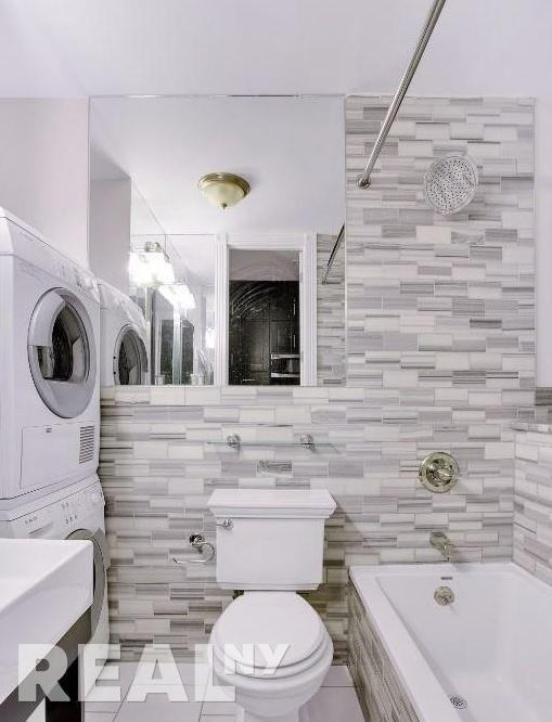 Leroy St #5C - Photo 4 of 4