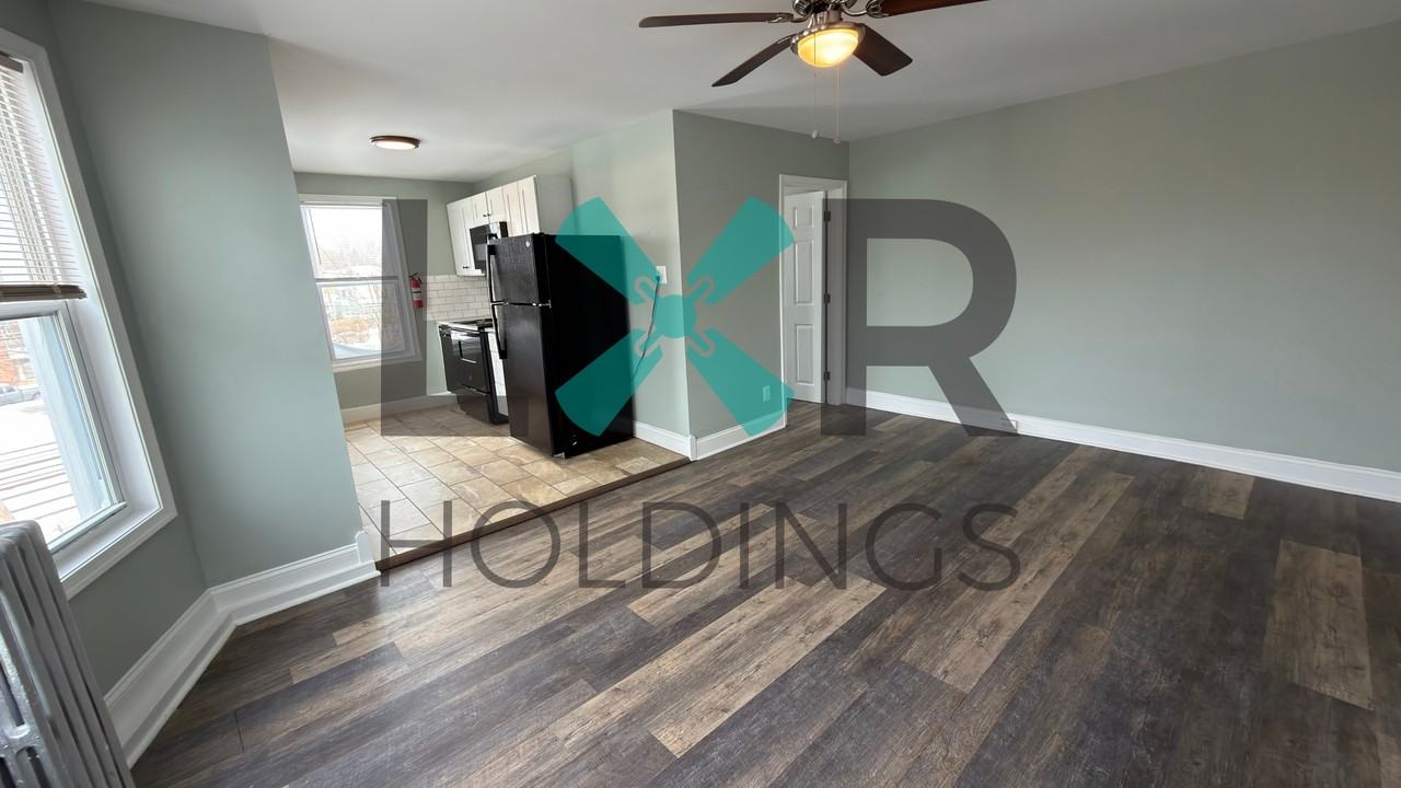 415 Colwyn Ave #2 - Photo 2 of 13