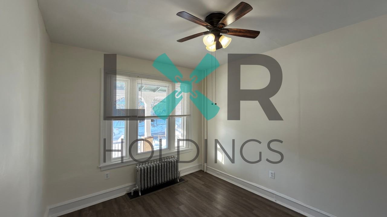 917 Pembroke Ave #1 - Photo 6 of 28