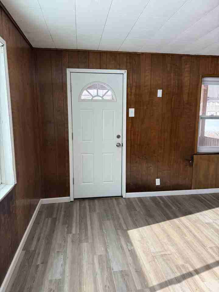 1837 Beech St #1 - Photo 7 of 14