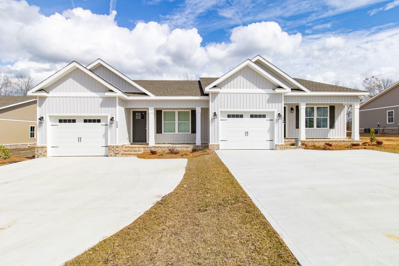 112 Woodsedge Dr #A - Photo 2 of 2