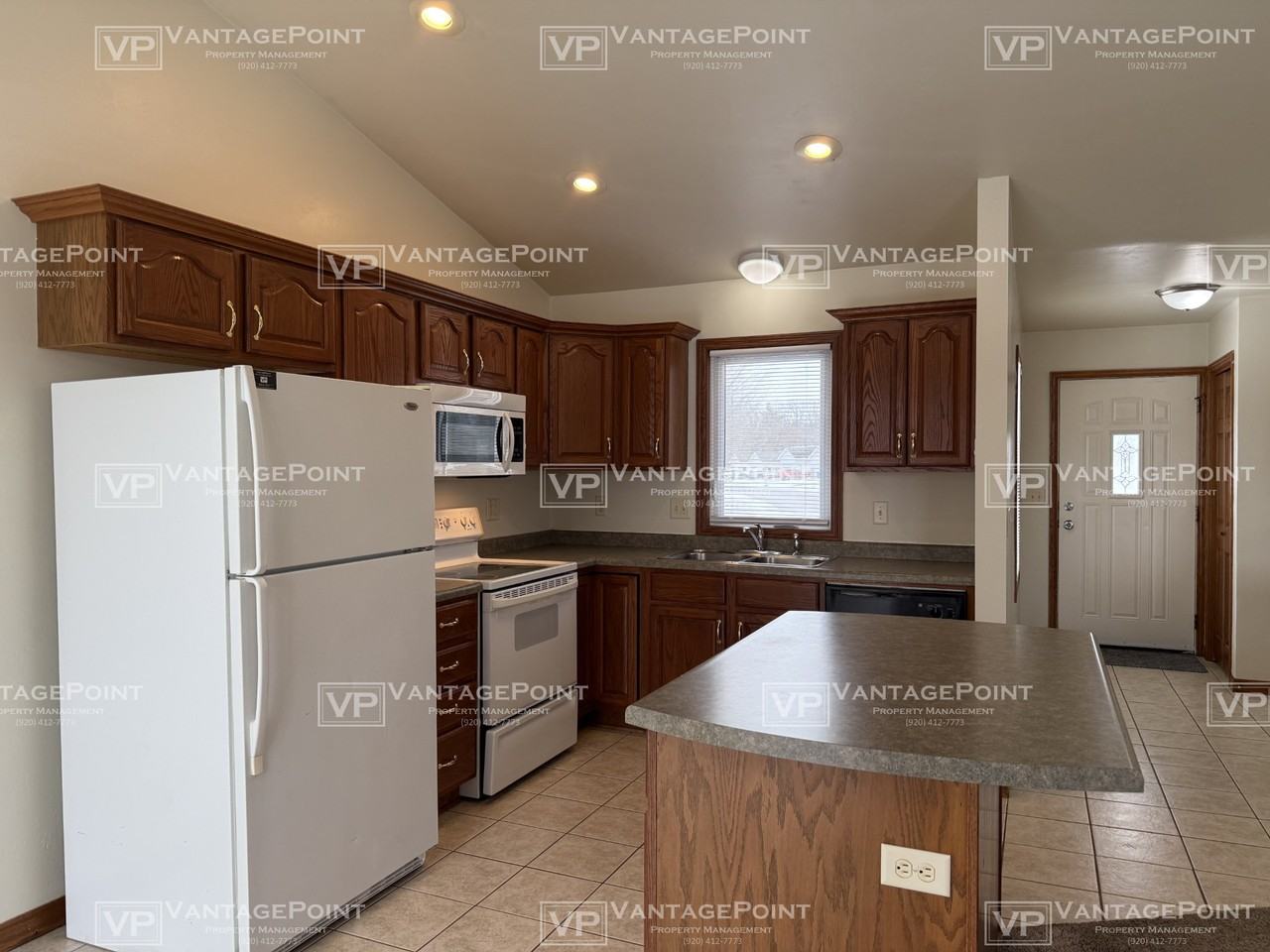 260 Highland St #260 - Photo 7 of 23