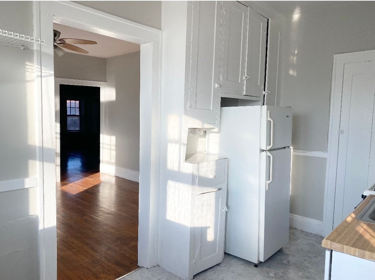 2814 Hampshire - Photo 3 of 38