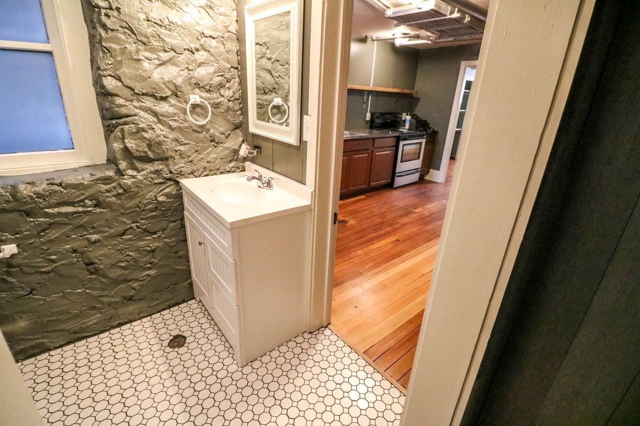 Reifer - Photo 5 of 50