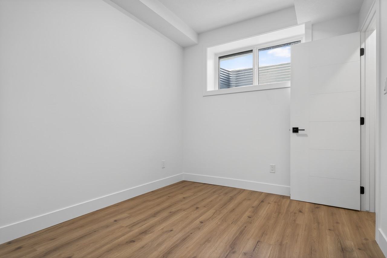 7607-7609 88 Avenue NW - BSMT - Photo 4 of 8