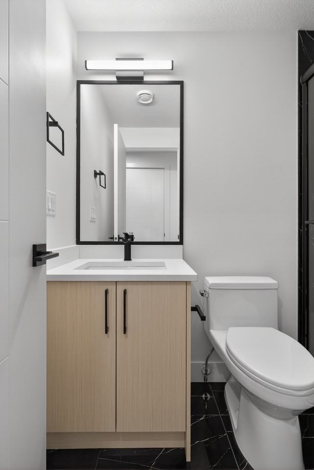 7607-7609 88 Avenue NW - BSMT - Photo 7 of 8