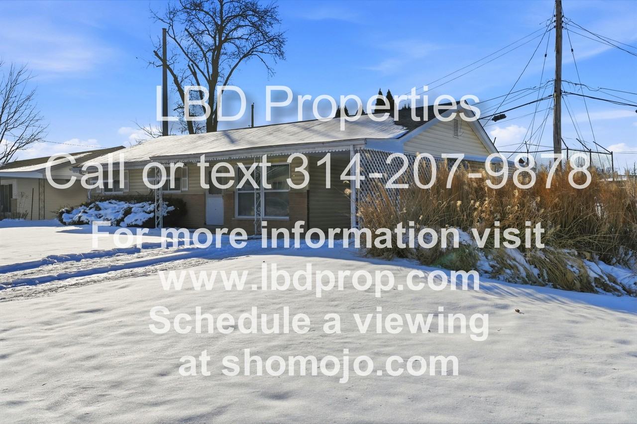 535 Paul Ave #1 - Photo 3 of 22