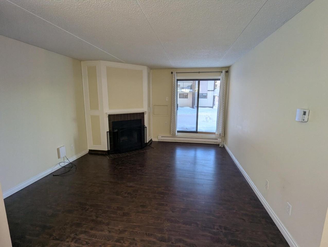 5 Burland Avenue 101 - Photo 2 of 6