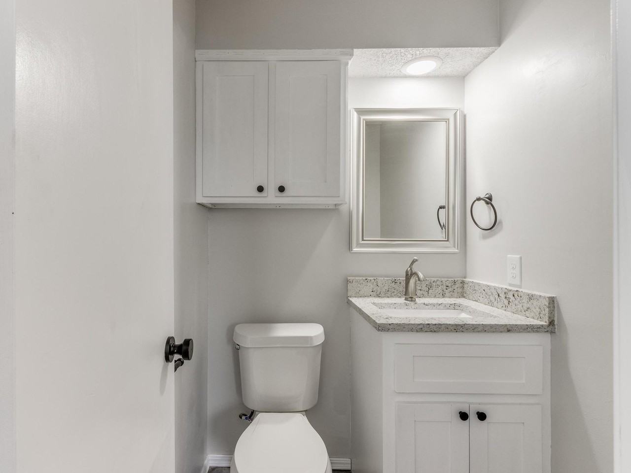 5933 N Redmond Ave #1 - Photo 7 of 10