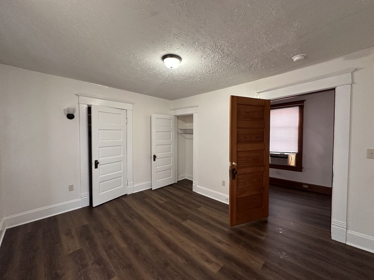 522 N Columbus St #C - Photo 6 of 7