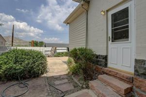 featured image of 920 14th St #1