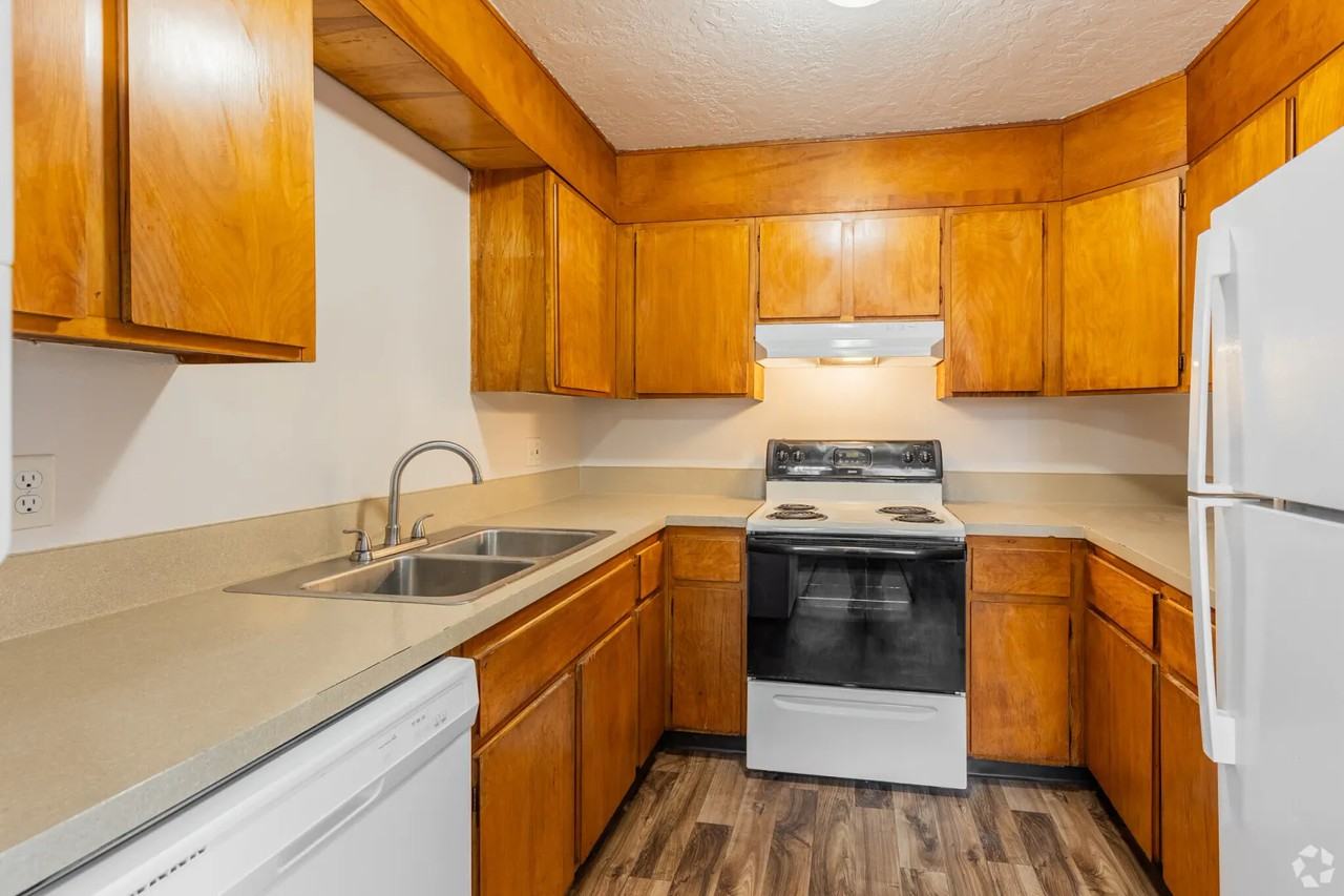 #375 WILLAMETTE TERRACE - Photo 4 of 6