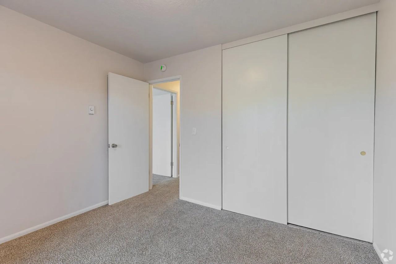 #375 WILLAMETTE TERRACE - Photo 5 of 6