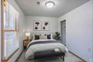 featured image of 2109 College St