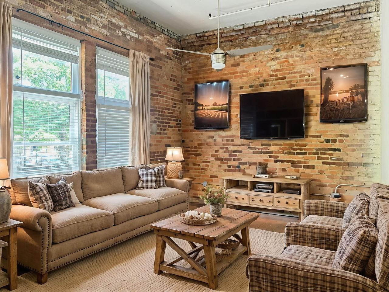 Farmer's Exchange Athens - Photo 5 of 26