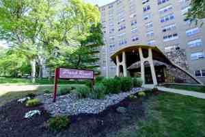 featured image of 2600 Park Ave