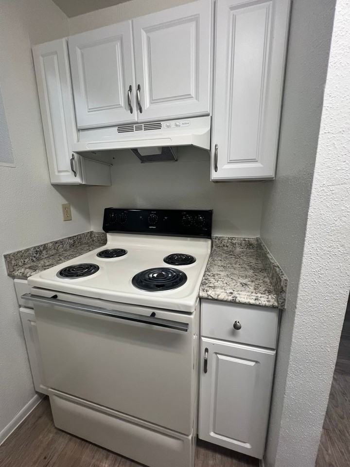 Cypresswood Apartments - Photo 6 of 26