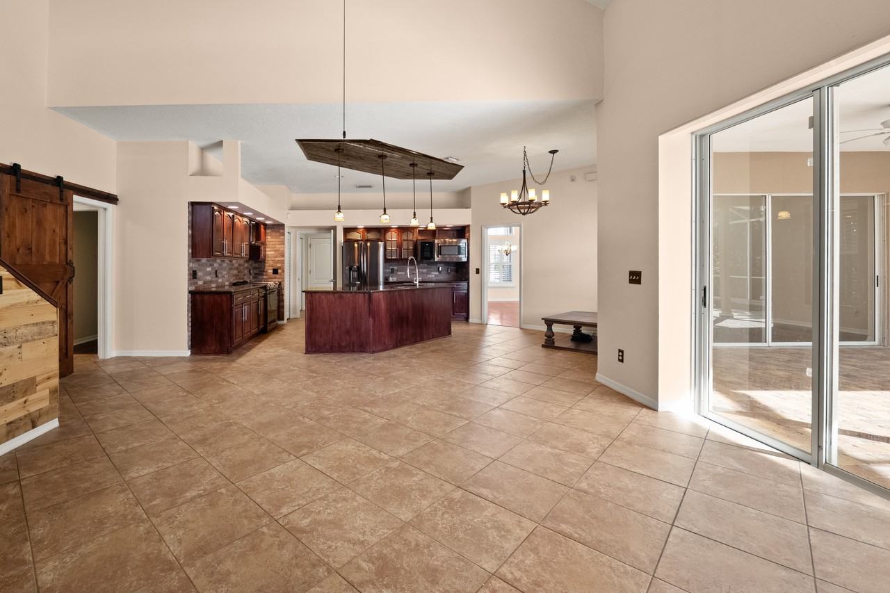 9912 Chris Craft Ct #1 - Photo 6 of 10