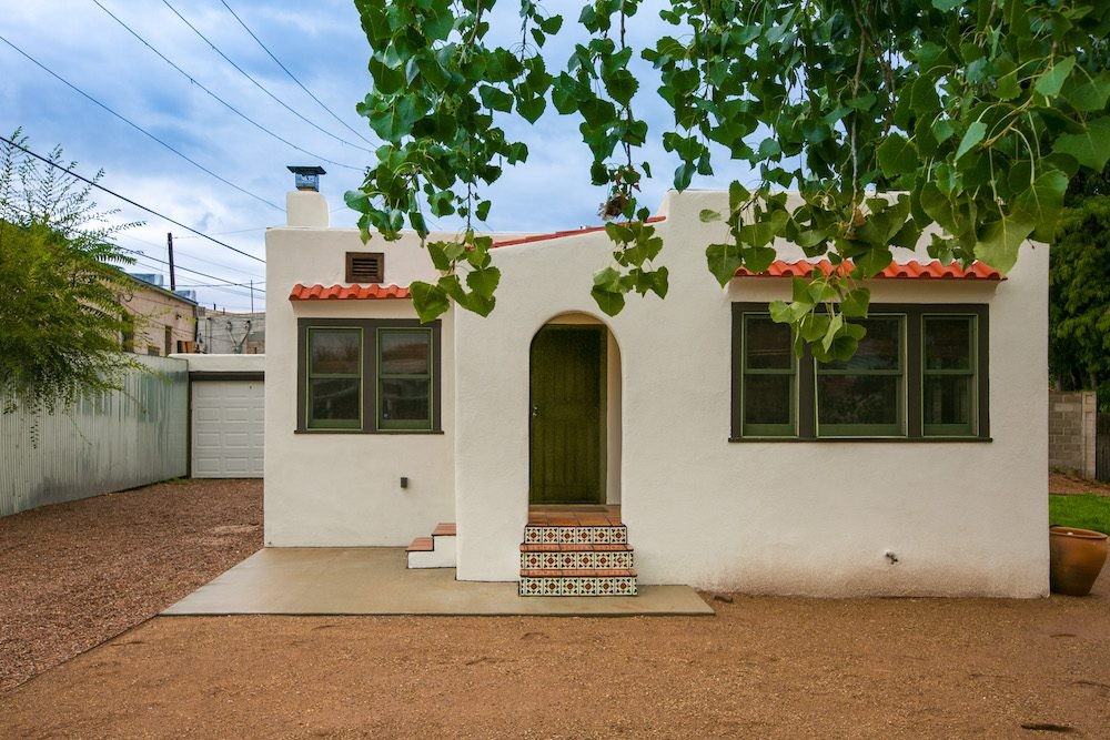 207 Richmond Dr Ne - Photo 3 of 44