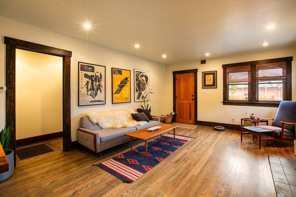 207 Richmond Dr Ne - Photo 5 of 44