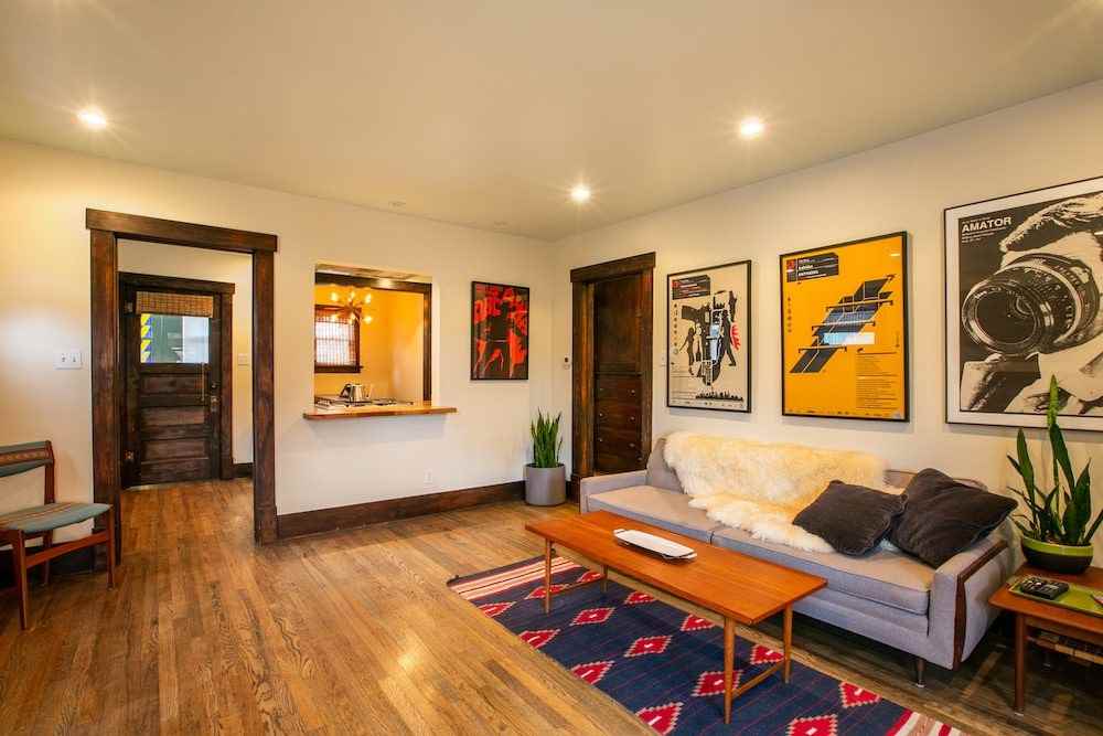 207 Richmond Dr Ne - Photo 7 of 44