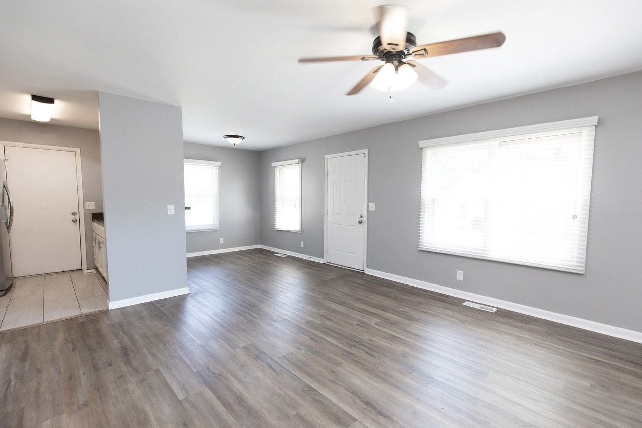 857 Heritage Cir #1 - Photo 5 of 37