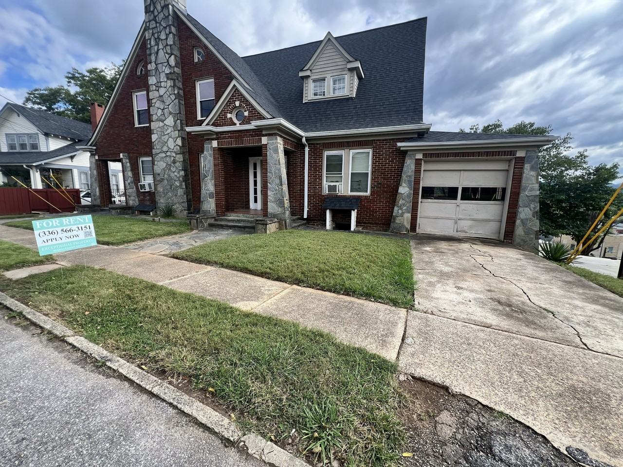 727 Kensington Ave #D - Photo 2 of 10