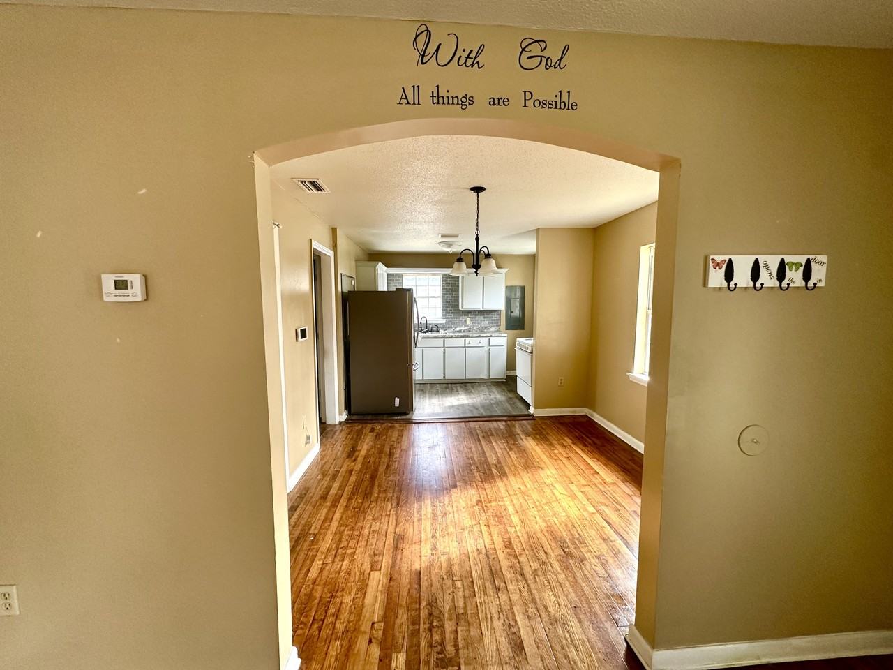 606 E Adair St #1 - Photo 4 of 11