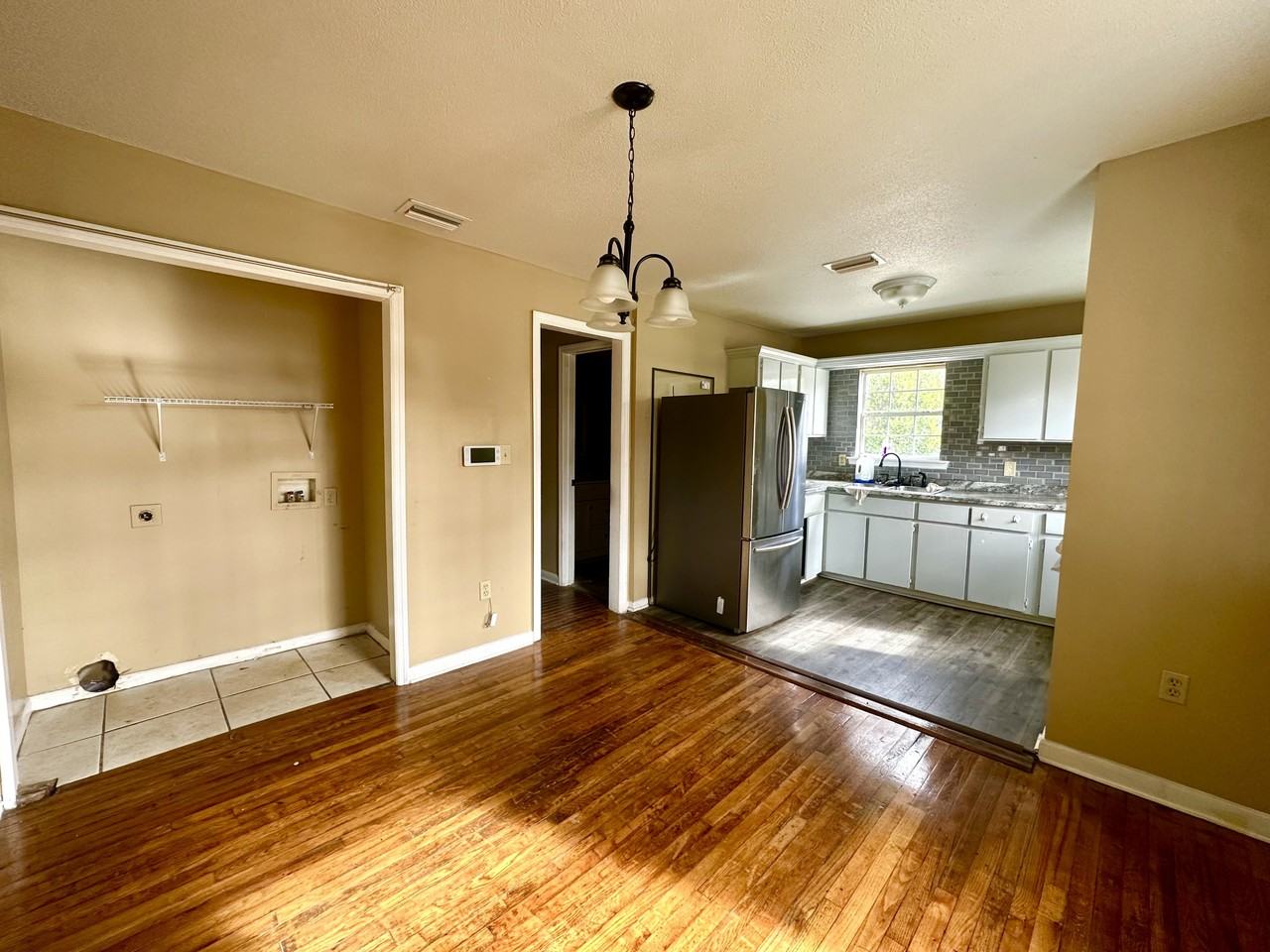 606 E Adair St #1 - Photo 6 of 11