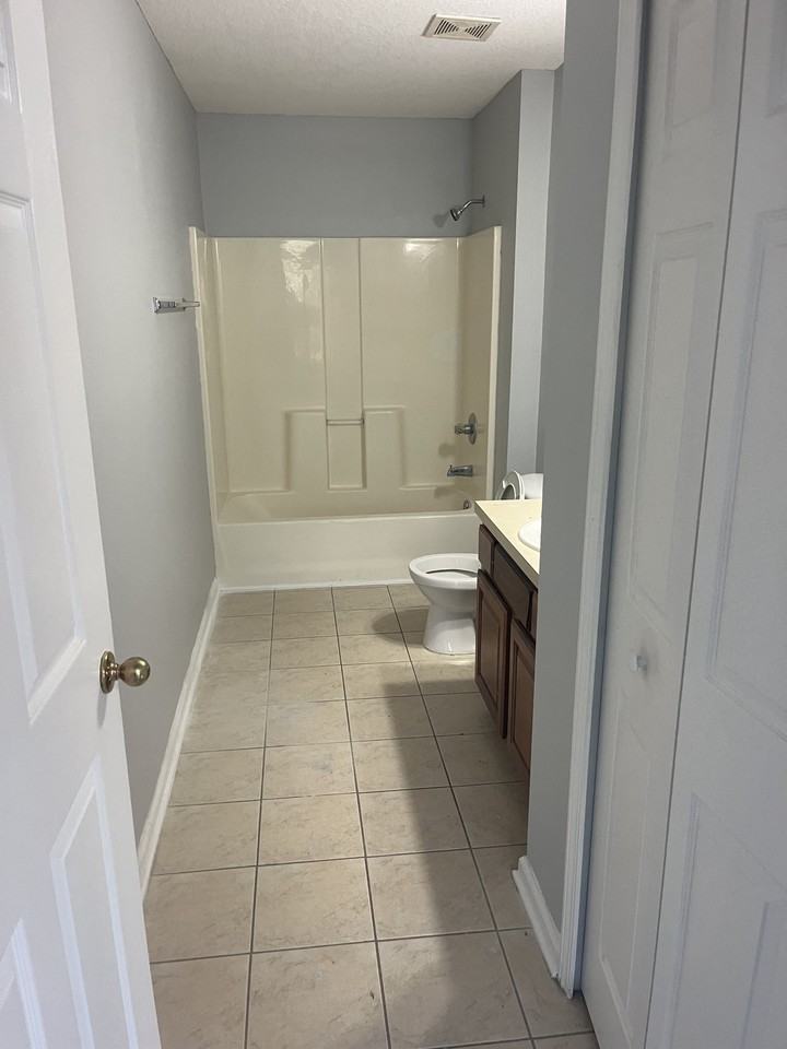 3680 Kirkpatrick CircleUNIT 13 #1 - Photo 5 of 6