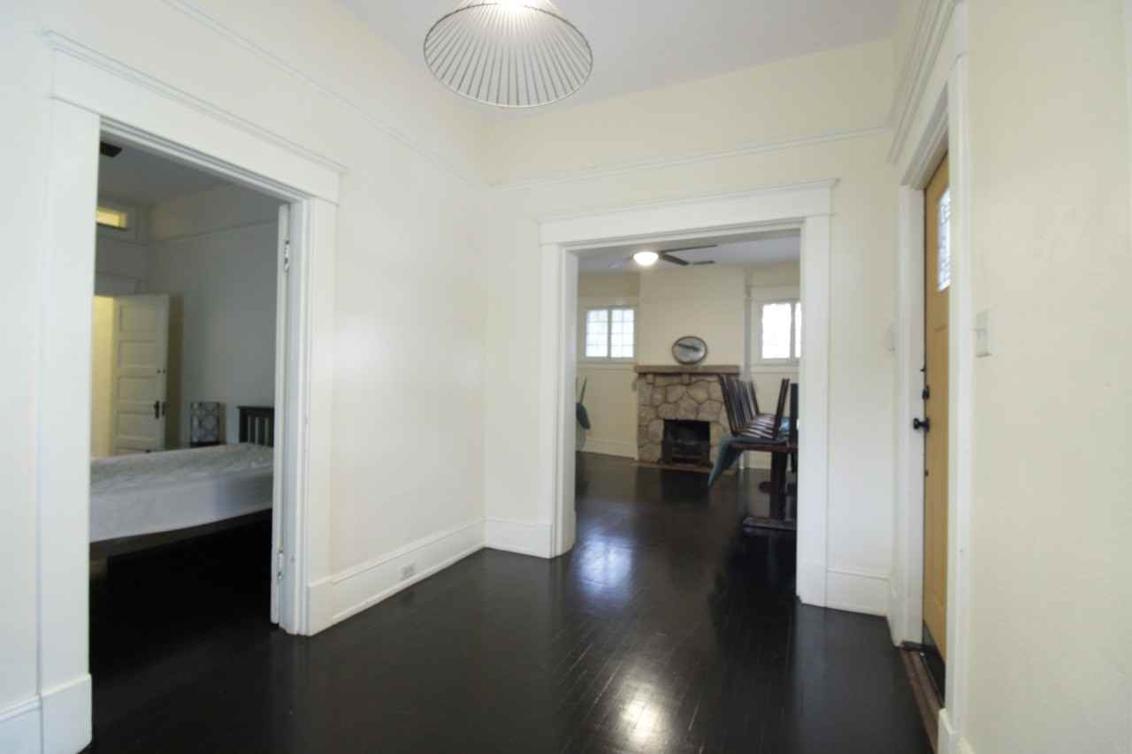 834 E University Ave #1 - Photo 5 of 17