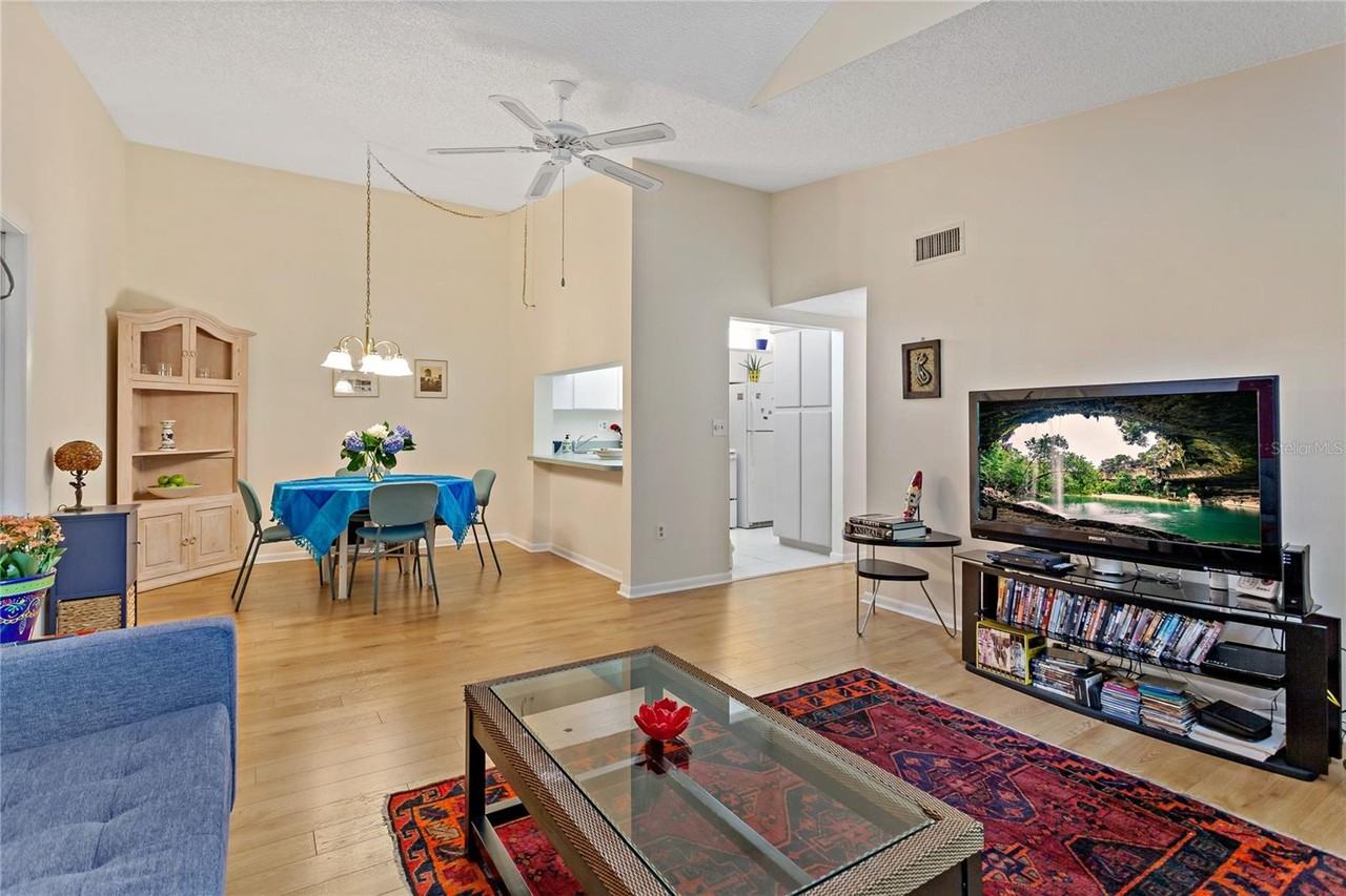 3161 Lake Pine Way S #F3 - Photo 4 of 28