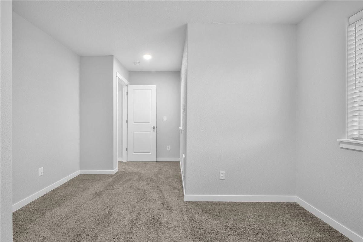 2736 Se 84th Ave #1 - Photo 6 of 15