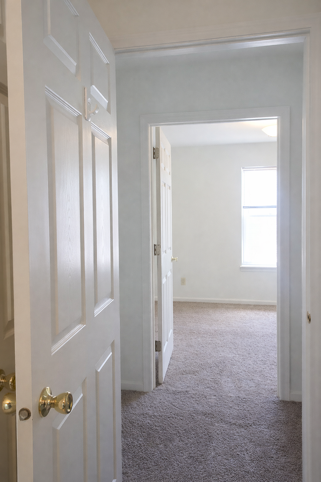 Barrington West - Photo 6 of 32